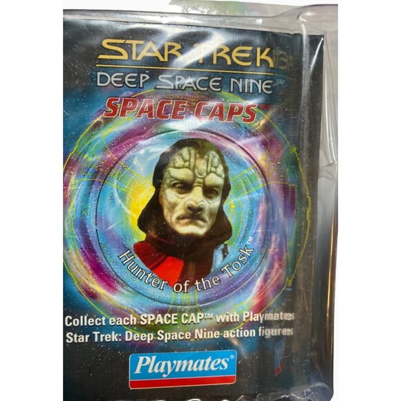 Star Trek Deep Space Nine Hunter Of The Tosk Action Figure With Space Cap - Picture 5 of 11